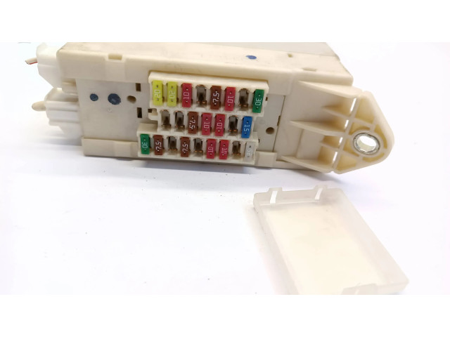   Pojistková skříňka 8273030281, 93170W   Lexus GS 300 350 430 450H 2005