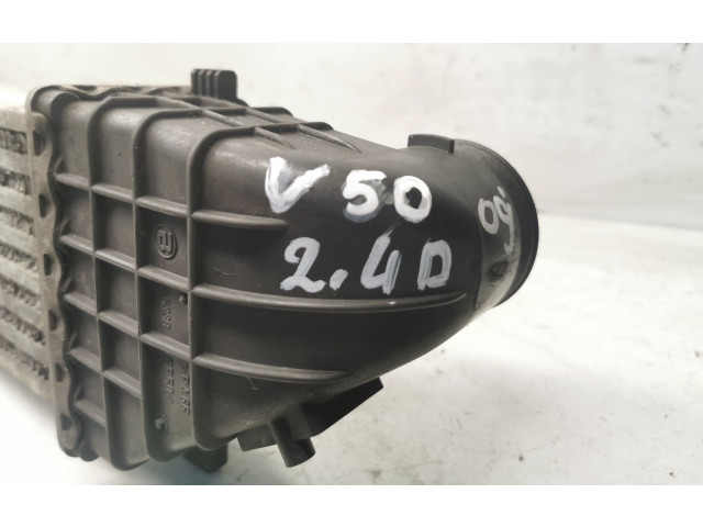 Интеркулер  30741631, H3123000   Volvo V50 2.4