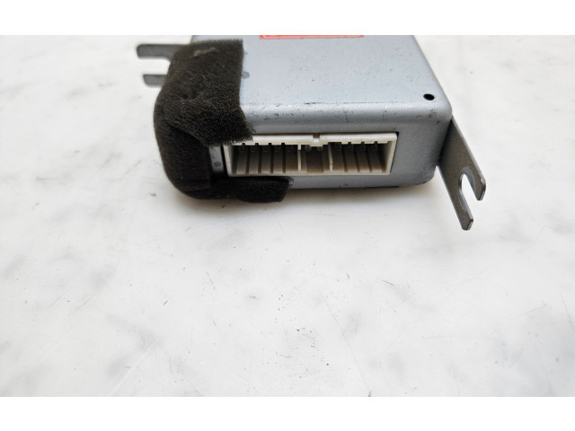 Блок управления 9541027000 Hyundai Coupe