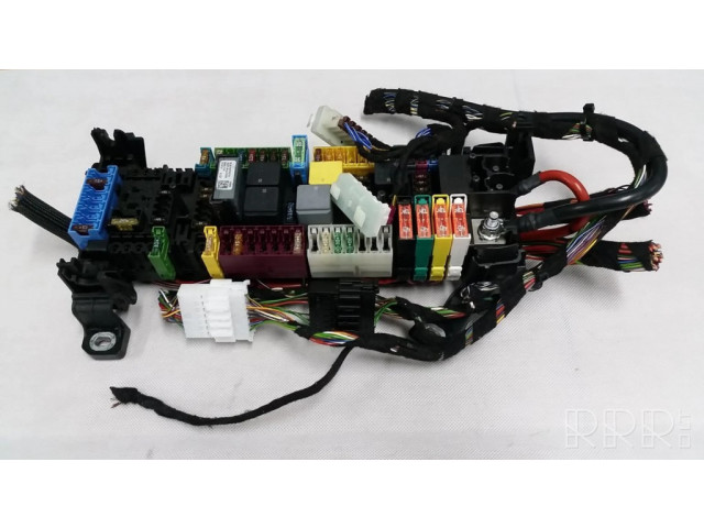 Pojistková skříňka A2465402714, A0009828223 Mercedes-Benz CLA C117 X117 W117 2018