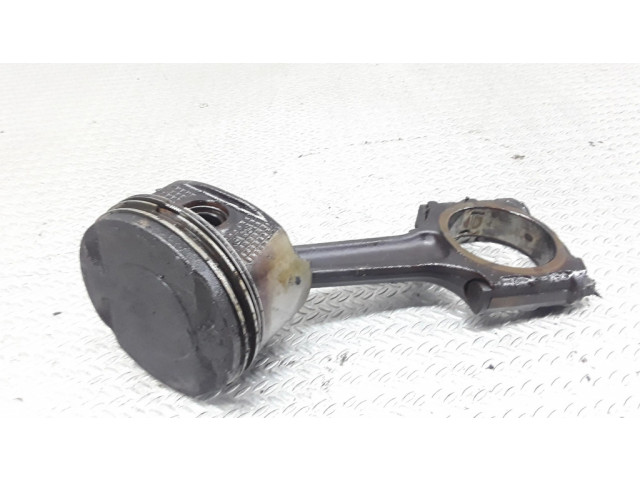 Поршень с шатуном Citroen C5 для бензинового двигателя 3.0