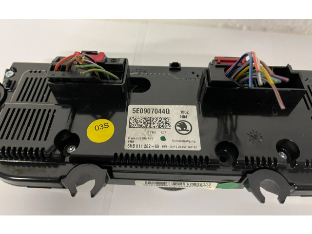 Блок управления климат-контролем 5E0907044Q   Skoda Octavia Mk3 (5E)