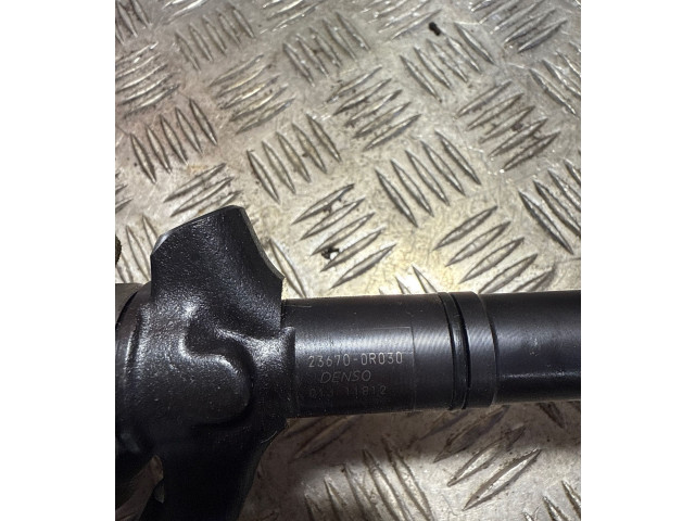 Vstřikovač 236700R030 Toyota Auris 150