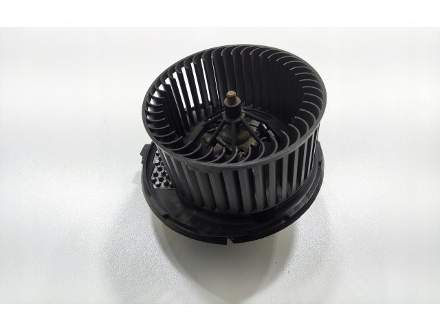 Вентилятор печки    1K1820015Q   Skoda Yeti (5L)