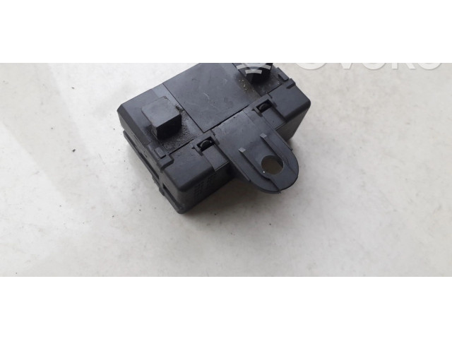 Блок управления 9442947   Volvo XC90