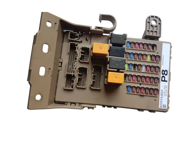 Блок предохранителей 82201SJ832   Subaru Forester SK