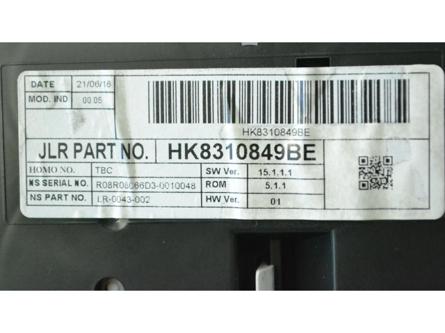 Přístrojová deska Jaguar F-Pace 2016 HK8310849BE