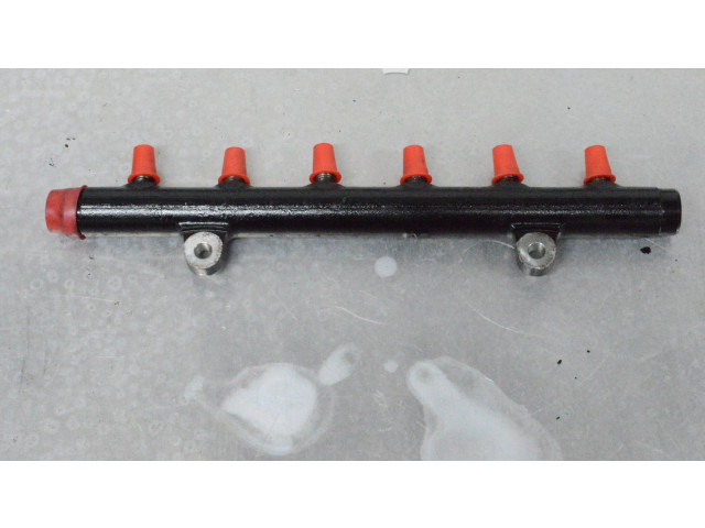 Топливная рампа BK3Q-9D280-AC   Ford Ranger   для двигателя SA2R