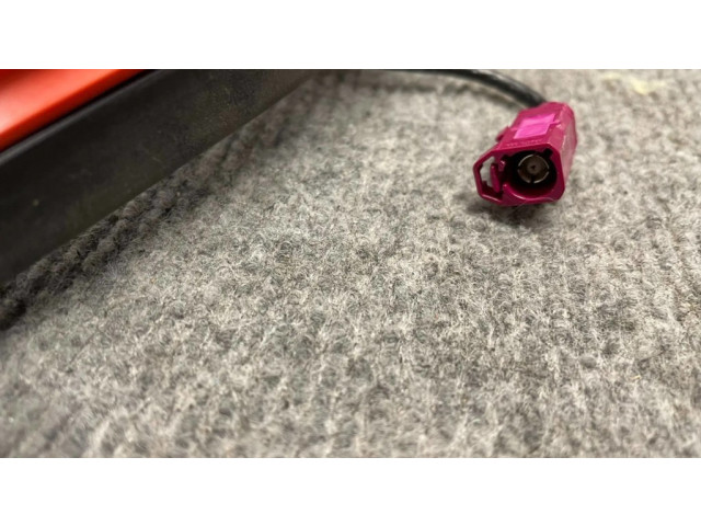 Зеркало электрическое Tesla Model S 2012- года