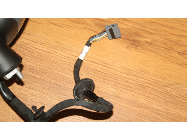 Зеркало электрическое Volvo XC40 - года