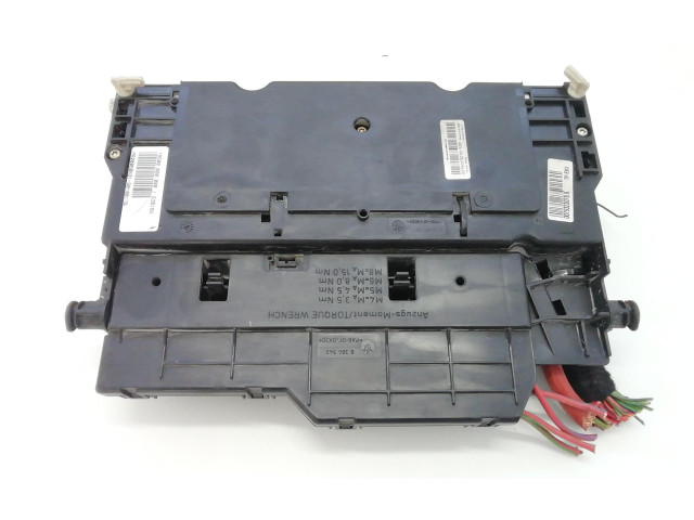 Блок предохранителей 8364540, 8364540   BMW X3 E83    