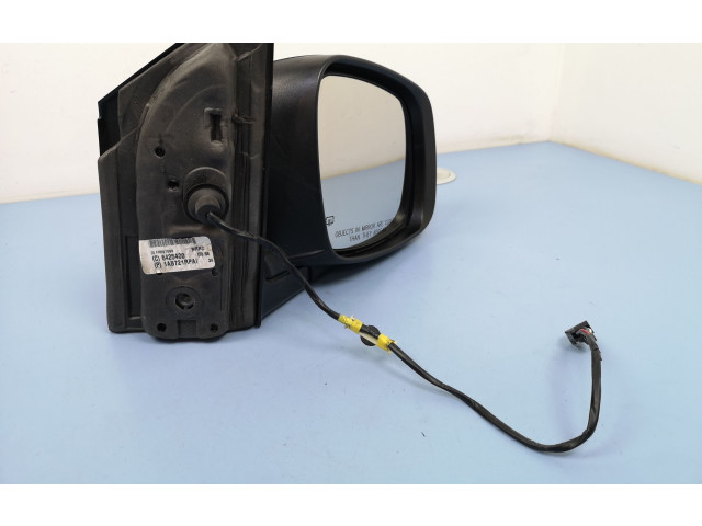 Зеркало электрическое     правое   Dodge Grand Caravan  2000-2007 года   