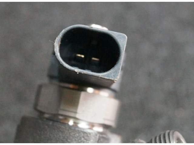 Форсунка 0445110471, 04L130277AE Audi A5 8T 8F