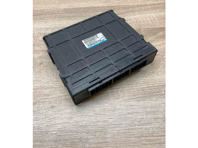 Блок управления двигателем Блок управления MD327134 Mitsubishi Eclipse