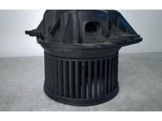 Вентилятор печки    7701050310, 7701050310   Renault Trafic II (X83)