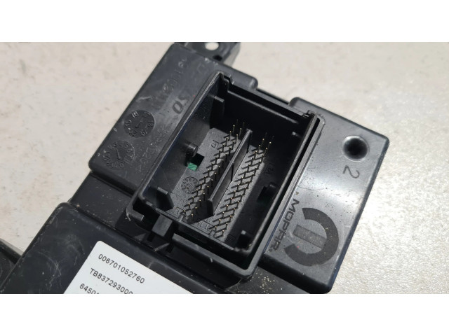 Блок управления 006701052760 Maserati Levante