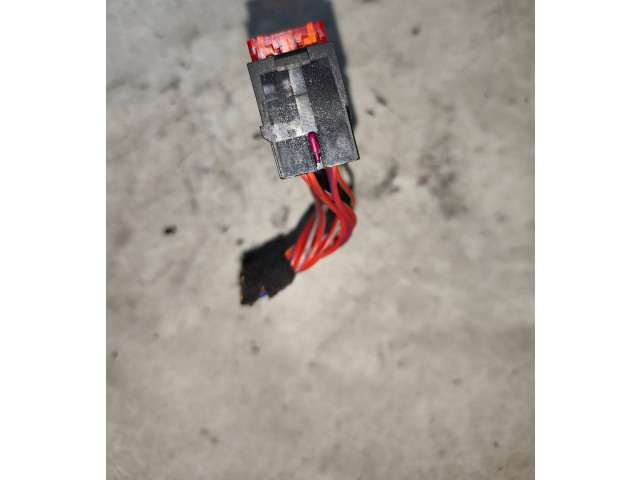 Блок предохранителей 4D0937501 Audi A6 S6 C6 4F