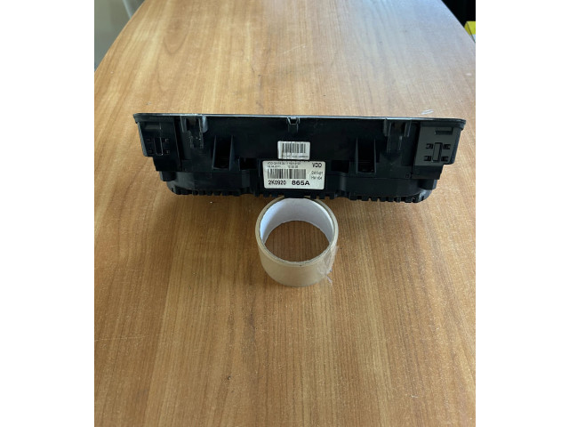 Панель приборов Volkswagen Caddy