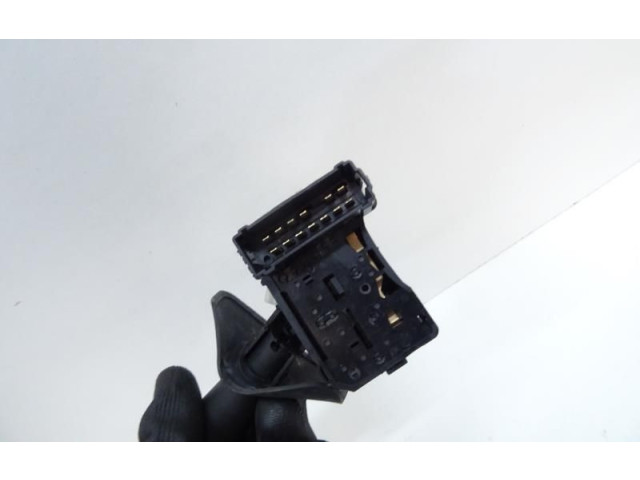 Ручка стеклоочистителей 6001551356 Dacia Logan I