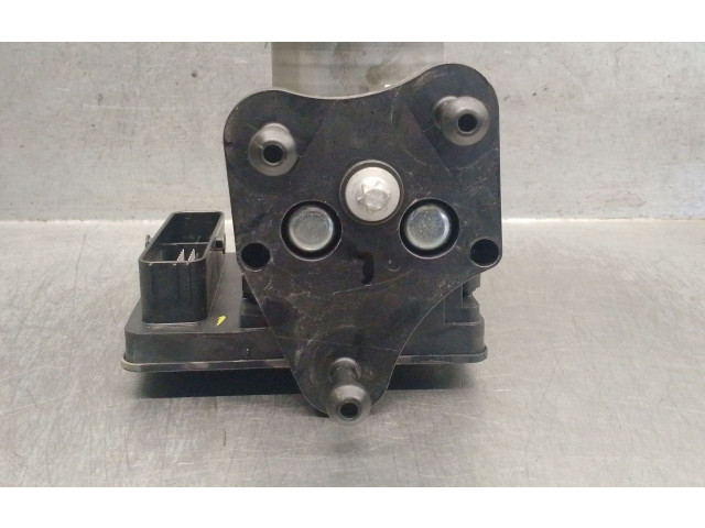 Jednotka ABS A2134310801, A2134314001 Mrcedes-Benz E AMG W213 2016