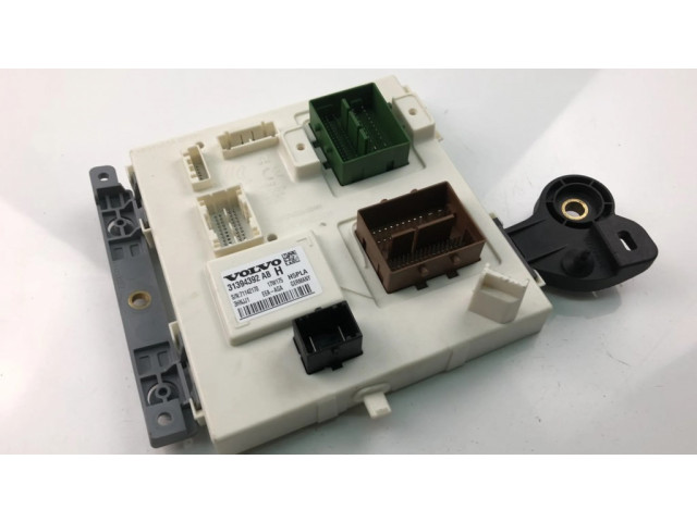 Блок предохранителей 31394392AB Volvo XC90