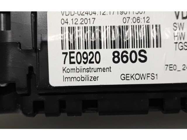 Přístrojová deska Volkswagen Transporter - Caravelle T6 2017 7E0920860S, VDD024041