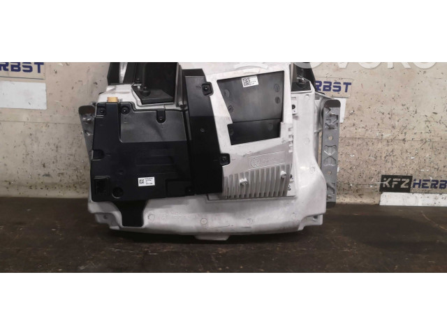 Дисплей    HeadUp10B919608F, 10B919608E   Cupra Born