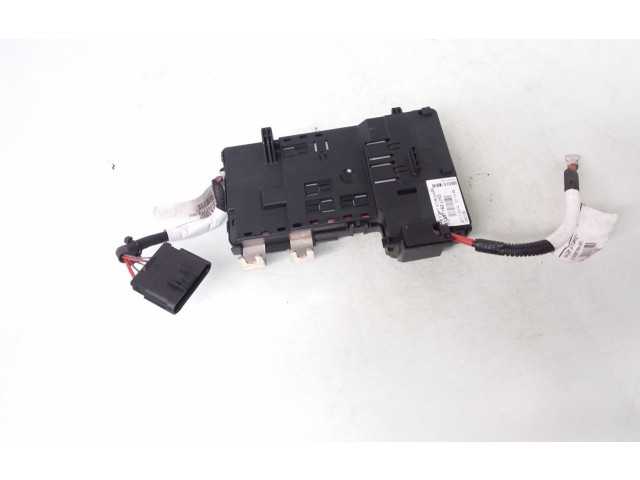 Блок предохранителей 31337182 Volvo V60