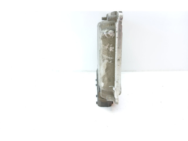 Блок управления двигателя 0281013082, 038906019NS Skoda Fabia Mk2 (5J)