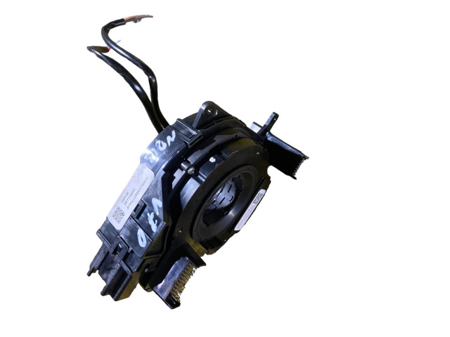 Подрулевой шлейф SRS 30773885 Volvo V70