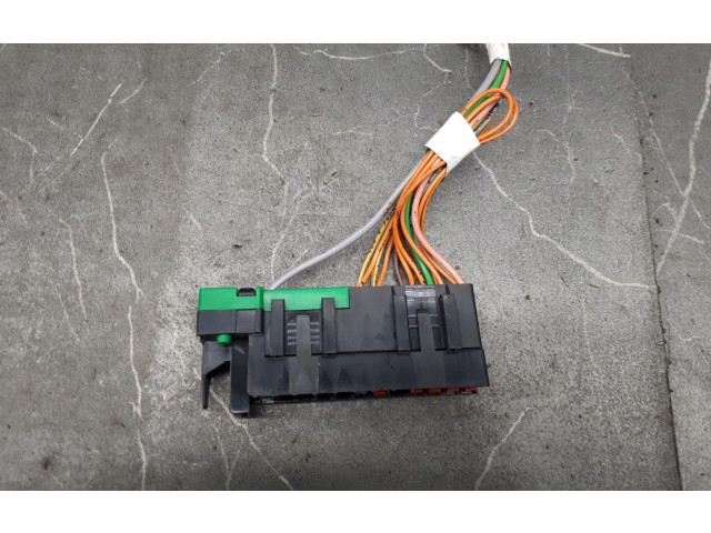 Блок предохранителей 9638478980b Peugeot 406