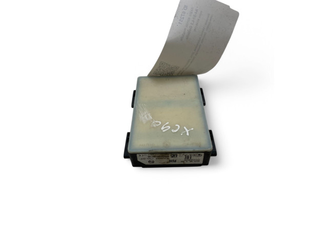 Датчик слепых зон 31476331 Volvo XC90