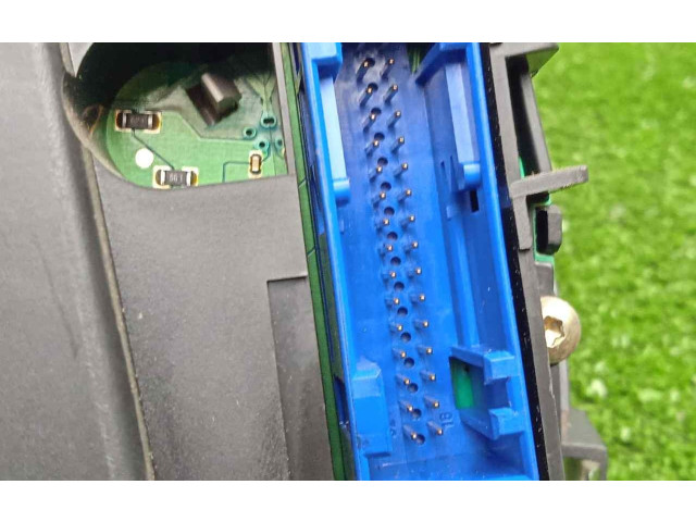 Панель приборов 2.CONECTORES, VDO Skoda Octavia Mk1 (1U)