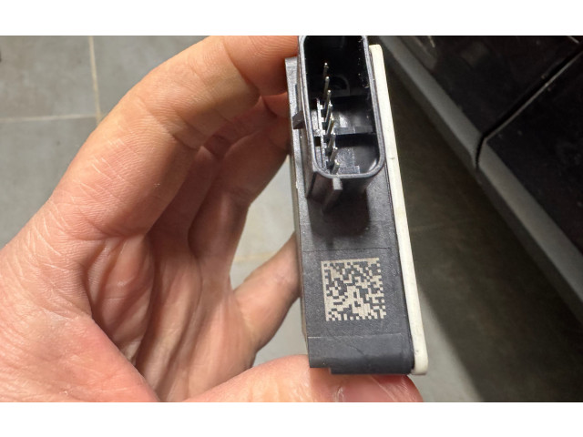 Датчик слепых зон 04672847AB, 50147011 Jeep Compass