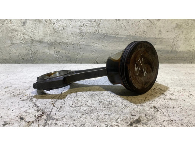 Píst Dodge Challenger pro benzínový motor 5.7