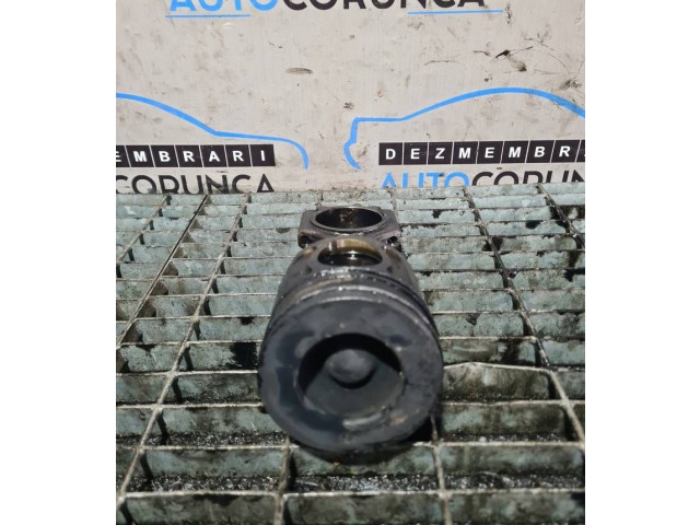 Píst Hyundai Santa Fe D4HB