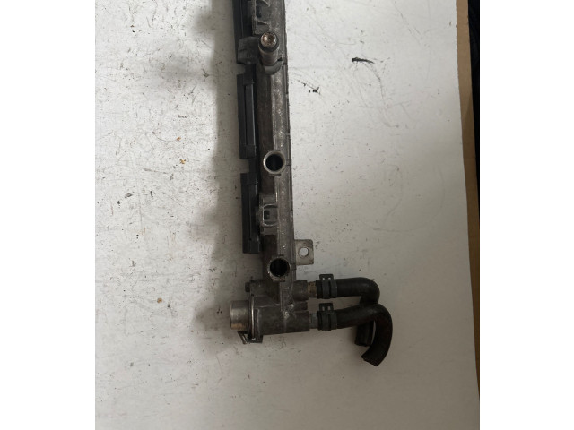 Топливная рампа 036133319B   Volkswagen Polo III 6N 6N2 6NF  