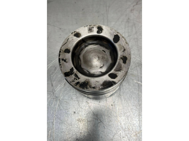 Píst 03N107065D, CXE Volkswagen Transporter - Caravelle T6