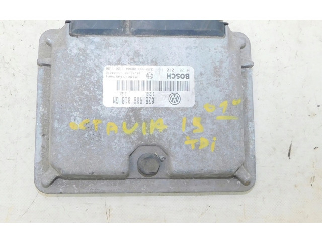Комплект блоков управления 038906018GM   Skoda Octavia Mk1 (1U)
