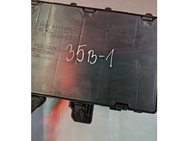 Блок предохранителей EB3T14D068FA Ford Ranger