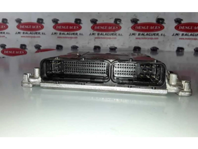 Řídící jednotka    Jeep Cherokee III KJ 