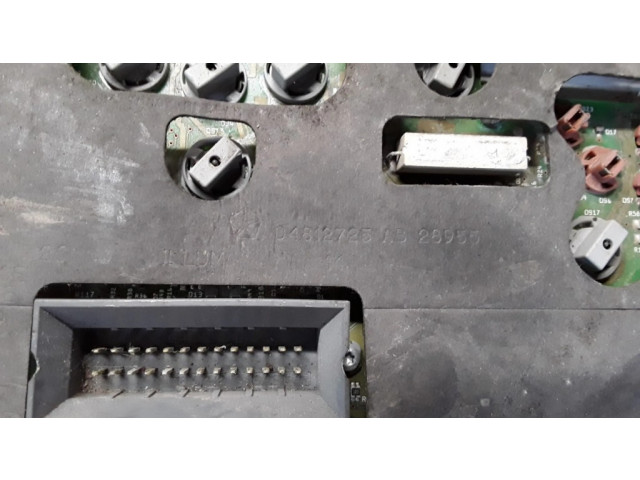 Přístrojová deska Chrysler Neon II 2002 04812725AB