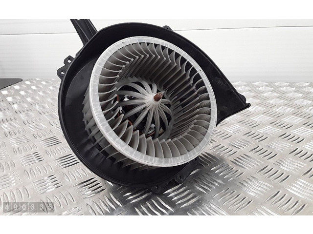 Вентилятор печки 6R2819015 Audi A1