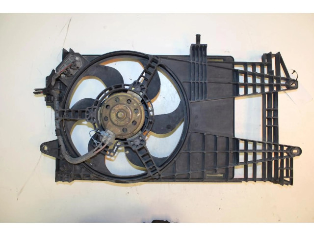 Вентилятор радиатора         Fiat Punto (188) 1.2