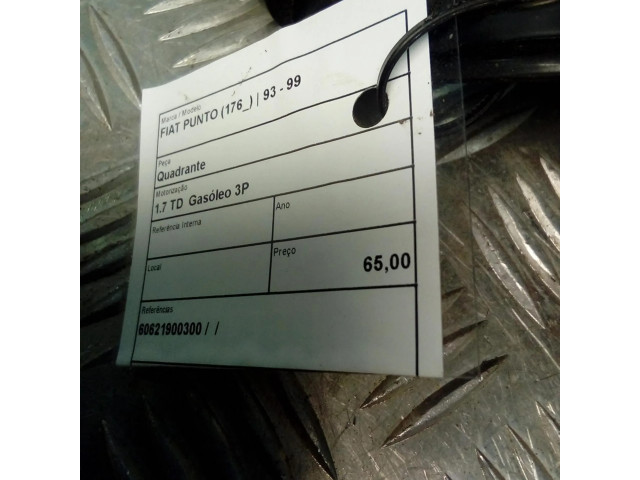 Přístrojová deska Fiat Punto (176) 60621900300