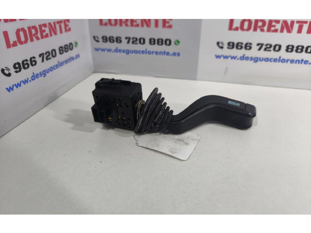 Ручка стеклоочистителей 09185417 Opel Combo C