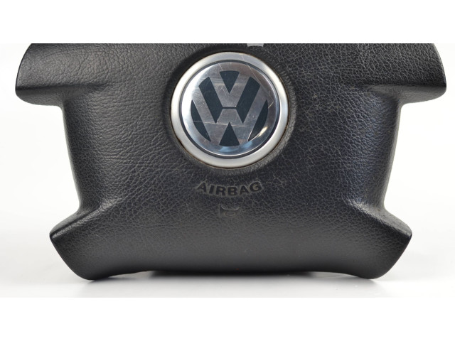 Подушка безопасности водителя 2K0880201B, 001FD00ANUU   Volkswagen Caddy