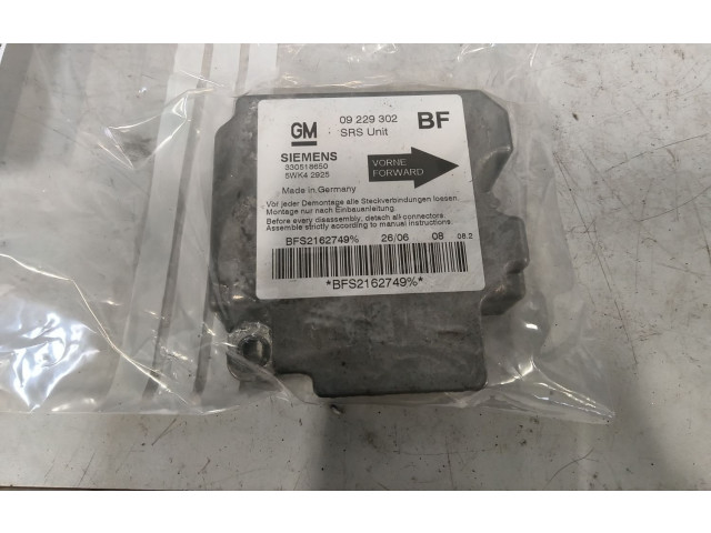 Блок управления надувных подушек 13261677, 09229302   Opel Astra G