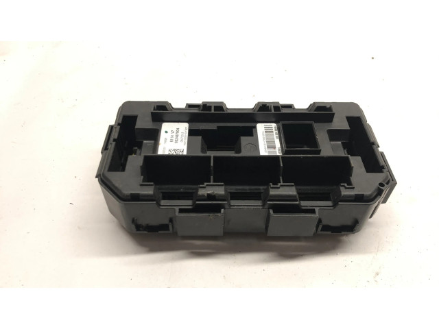 Pojistková skříňka 9224879 BMW 1 F20 F21 2012