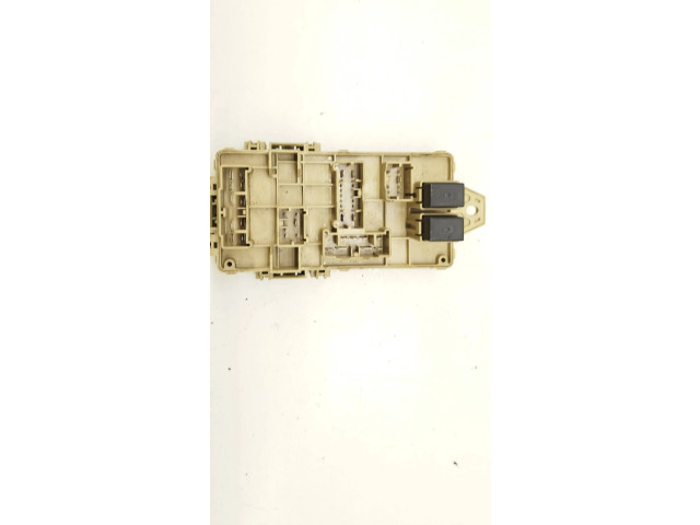 Блок предохранителей    Subaru Forester SF    